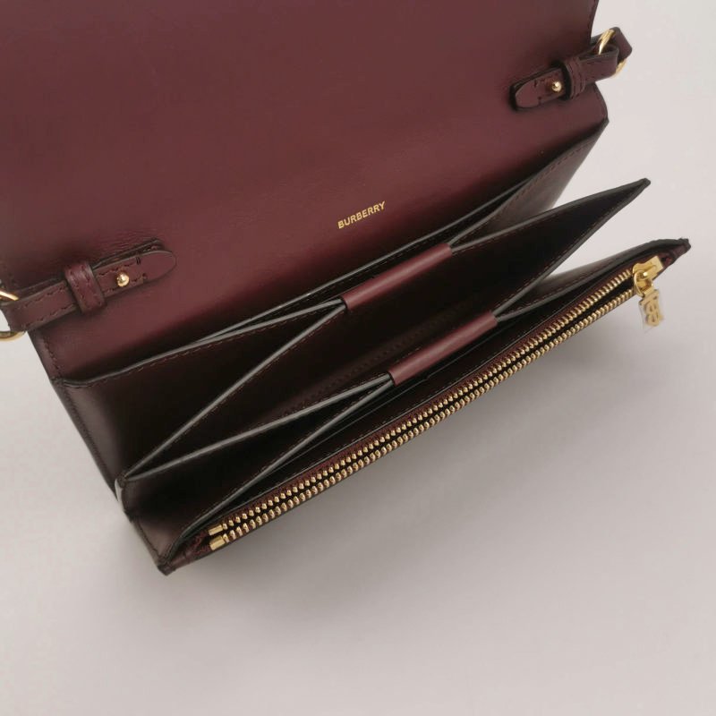 Burberry Hazelmere牛皮純色字母logo斜挎包單肩包-6