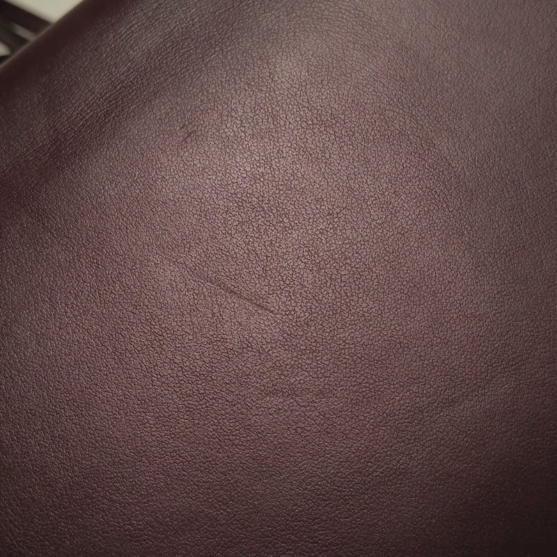 Burberry Hazelmere牛皮純色字母logo斜挎包單肩包-15