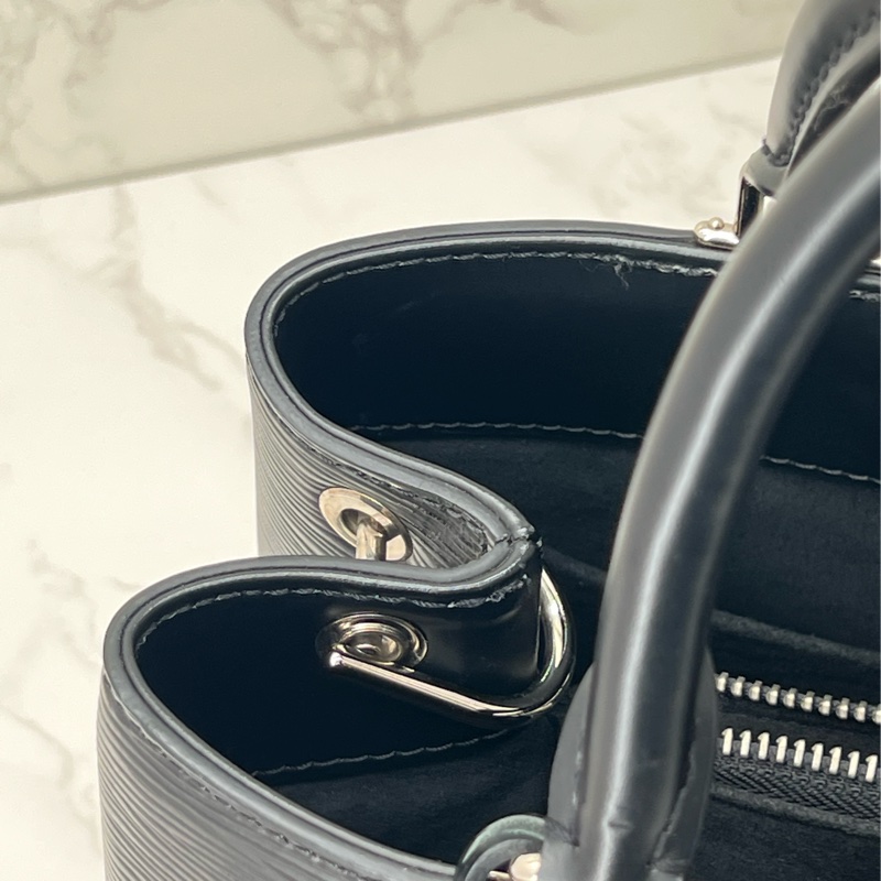 💗香緹國際精品💗 677 LV水波紋 肩背包-6