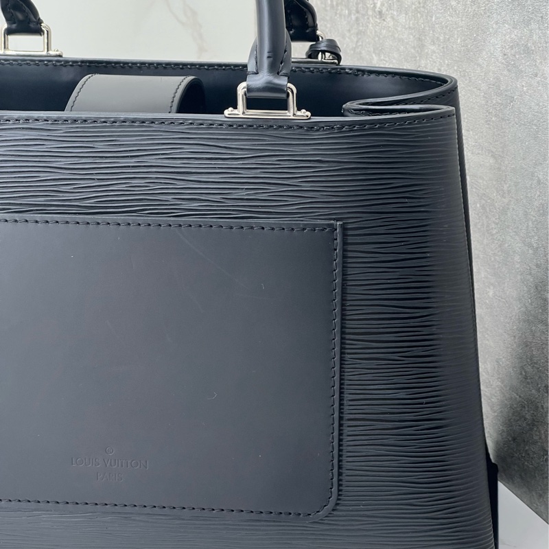 💗香緹國際精品💗 677 LV水波紋 肩背包-9