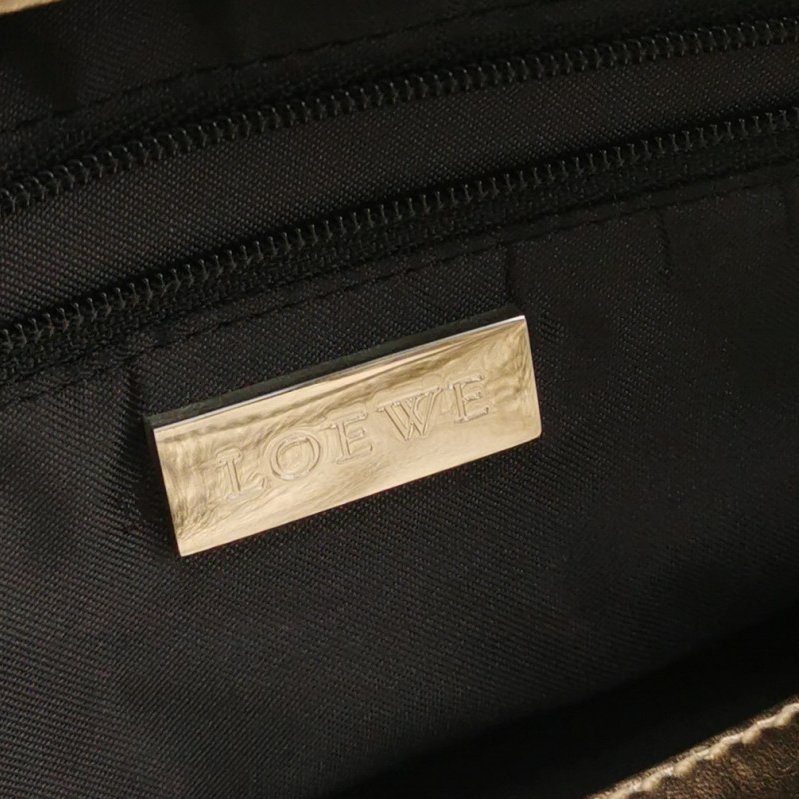 Loewe牛皮純色Logo印花手提包-7