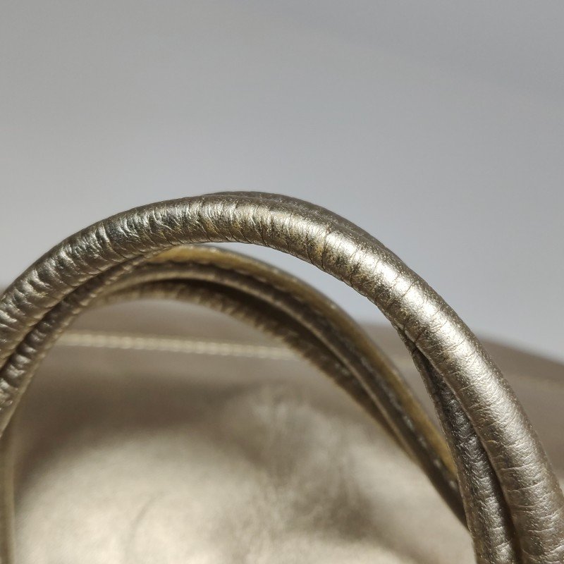 Loewe牛皮純色Logo印花手提包-13