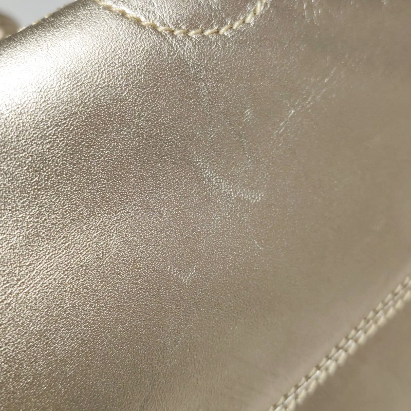 Loewe牛皮純色Logo印花手提包-15