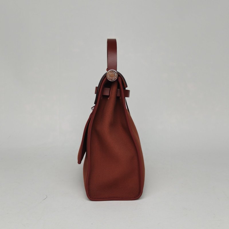 HERMES Herbag3155愛馬仕紅帆布/Hunter牛皮C刻銀扣肩背包-3
