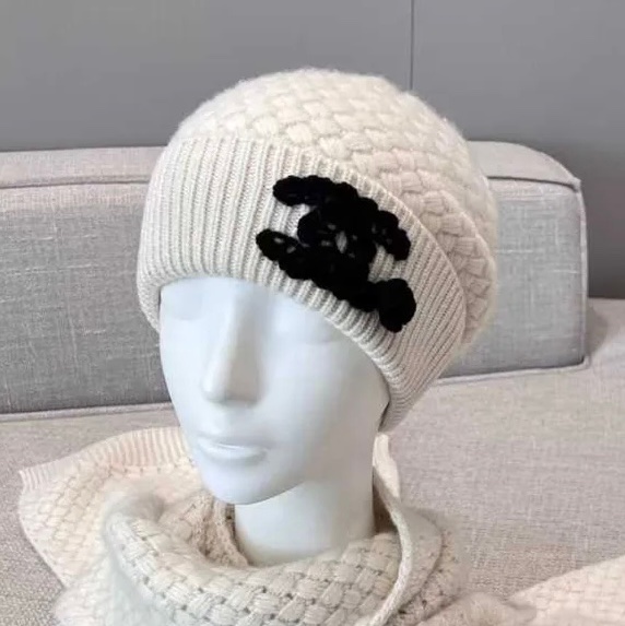 新款 Chanel 山茶花 冷帽 Beanie-2