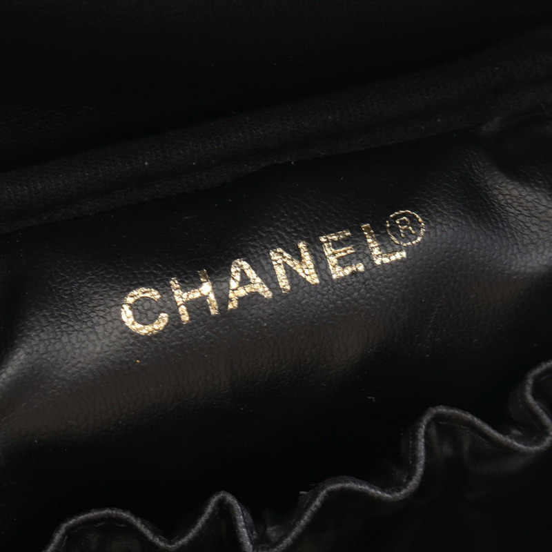 香奈兒 COCO 標誌垂直化妝包,小牛皮材質,金色五金,黑色,二手-3