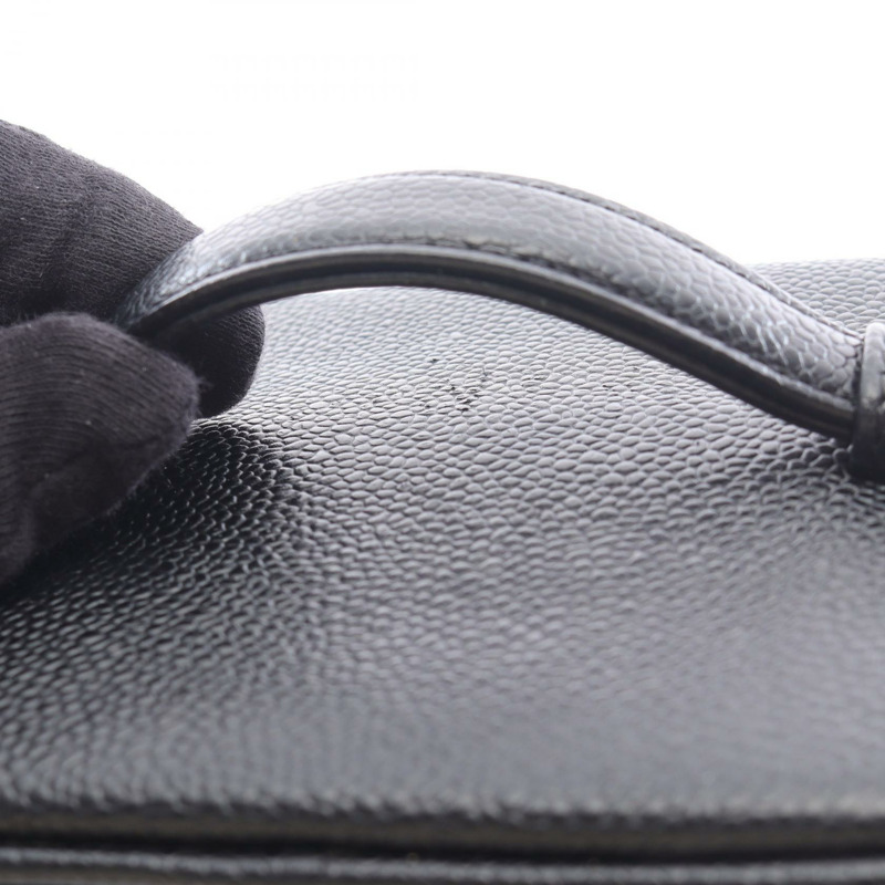 香奈兒 COCO 標誌垂直化妝包,小牛皮材質,金色五金,黑色,二手-6