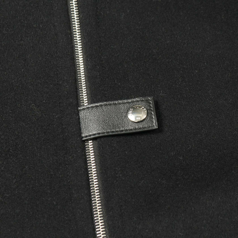 路易威登 Monogram 羊毛真絲連帽斗篷 黑色 #34 二手女款-5