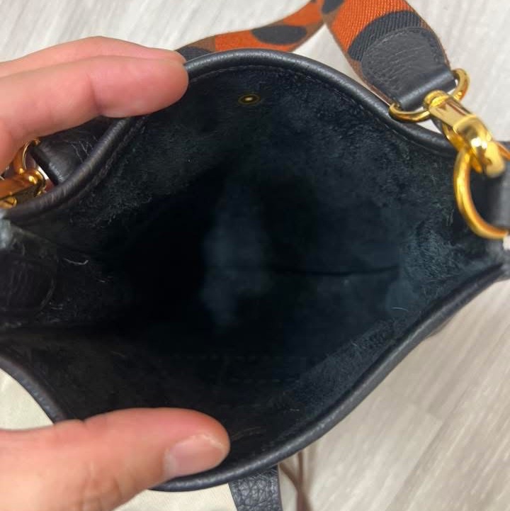 🐴Hermes 愛馬仕 Mini evelyne 經典黑金配色  搭配價值3萬的編織背帶 #讓藏 買到賺到 #正常使用 #再送一條編織背帶可以搭配使用🐴 #附上原廠防塵套-6