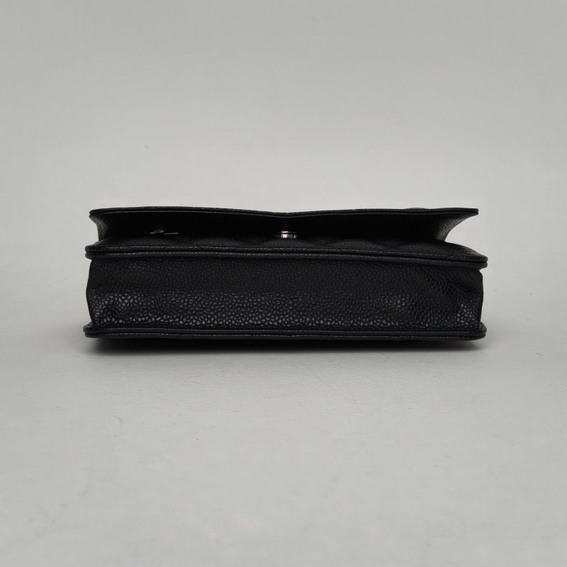 CHANEL CFWOC19黑色荔枝牛皮28開銀扣肩背包-4