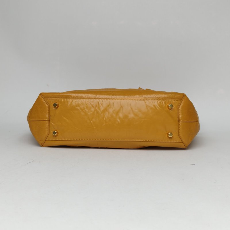 BOTTEGA VENETA Arco33薑黃色牛皮金扣肩背包-4