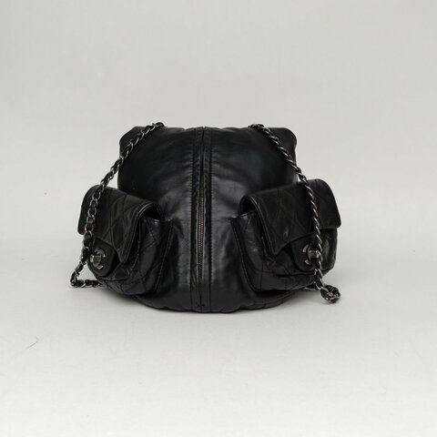 CHANEL 黑色牛皮17開銀扣中古Chanel青蛙雙肩包大號21*34肩背包