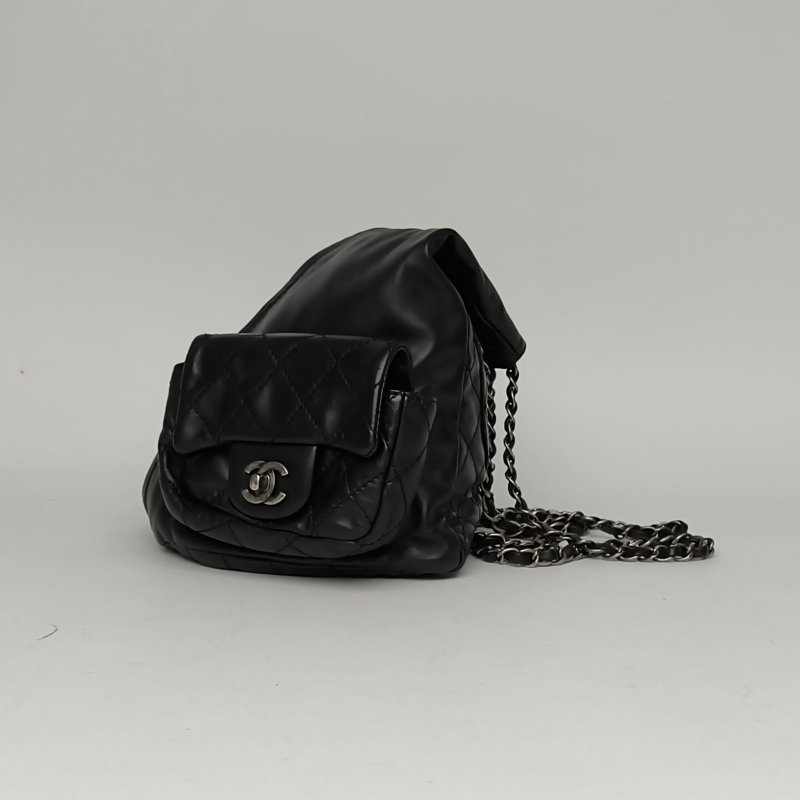 CHANEL 黑色牛皮17開銀扣中古Chanel青蛙雙肩包大號21*34肩背包-1