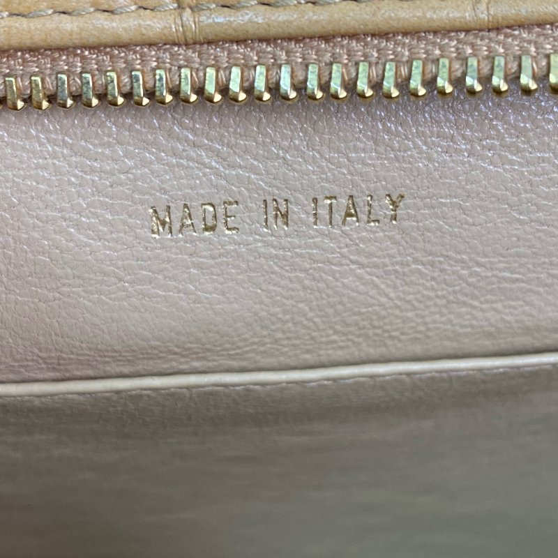 △ Chanel 香奈兒 Beige Lambskin Gold Tone Metal Hand Bag No.4 淺褐色小羊皮金色金屬手袋No.4 - 257024392-17