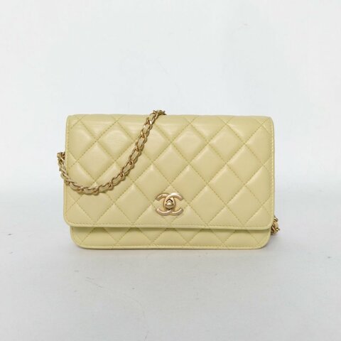 CHANEL CFWOC19黃色羊皮30開金扣金球調節扣肩帶肩背包