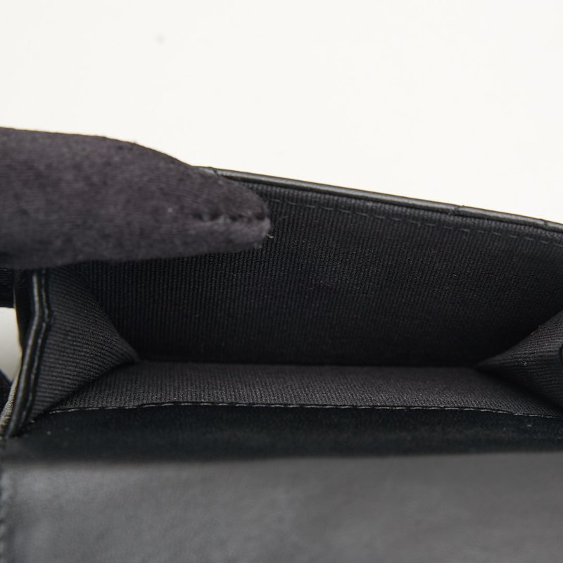 二手Chanel 19 mini 三折短夾/黑金-18