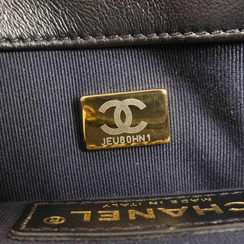 CHANEL 羊皮皮革Chain Shoulder金扣鏈帶肩背袋-11