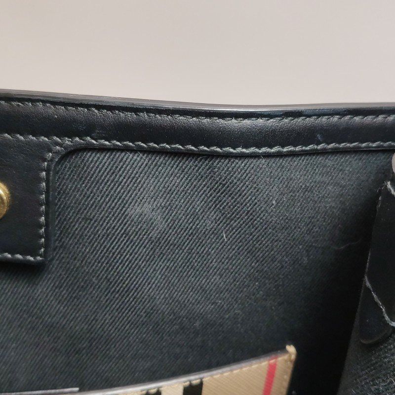 Burberry牛皮拼色字母logo斜挎包單肩包-9