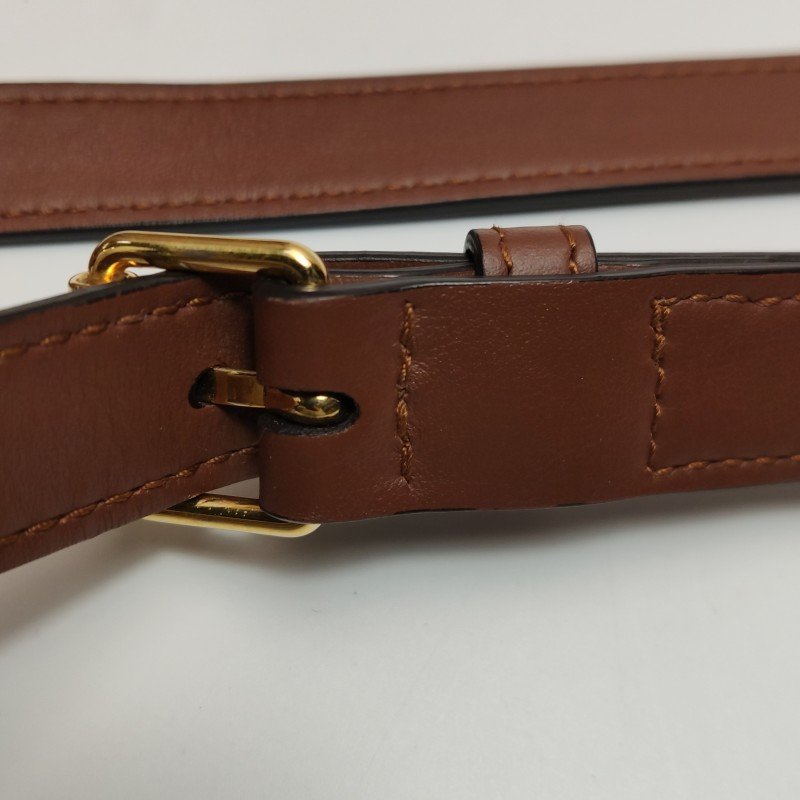 Burberry牛皮拼色字母logo斜挎包單肩包-11