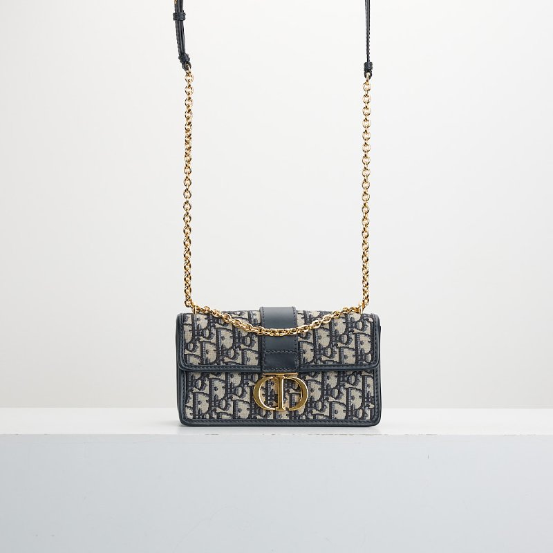 二手DIOR east west 蒙田30小號鍊包/老花-0