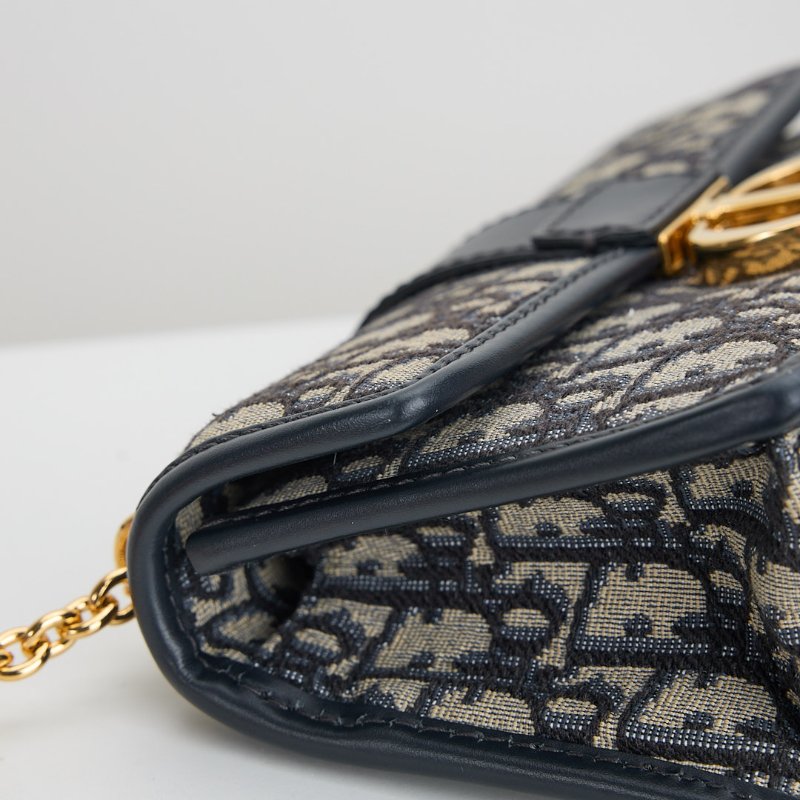 二手DIOR east west 蒙田30小號鍊包/老花-9