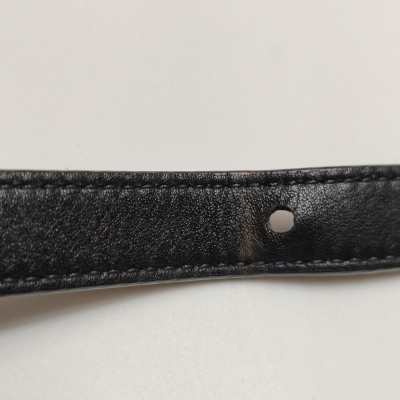 Prada牛皮純色字母Logo斜挎包單肩包-11