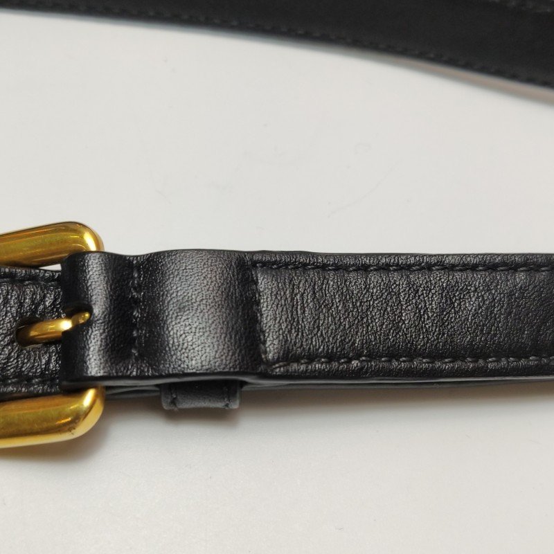 Prada牛皮純色字母Logo斜挎包單肩包-15