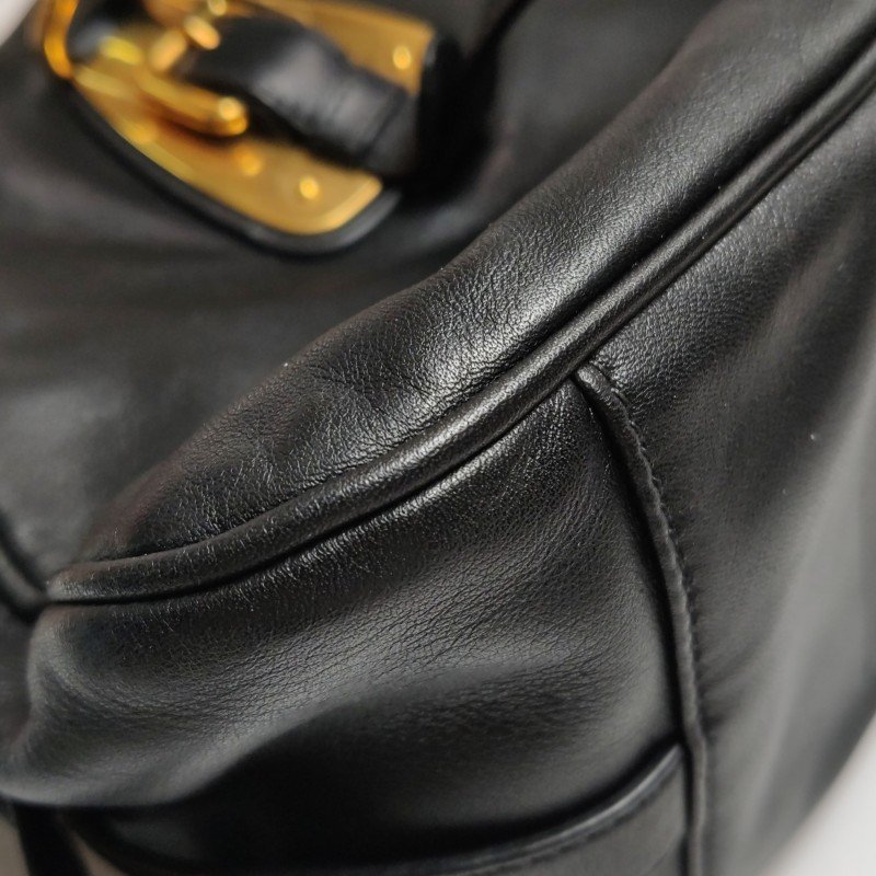 Prada牛皮純色字母Logo斜挎包單肩包-19