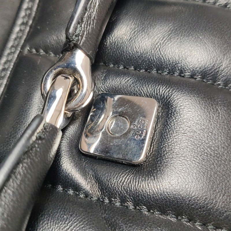 Gucci Horsebit Chain小號羊皮純色絎縫馬銜扣單肩包-13