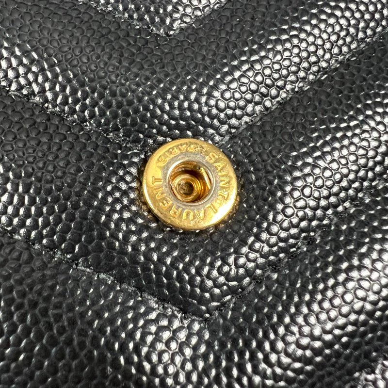 YSL 393953 黑魚子醬WOC-8