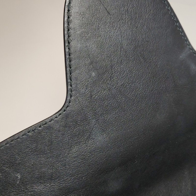 Gucci Emily大號牛皮老花壓紋流蘇馬銜扣單肩 包-8