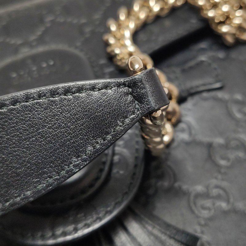 Gucci Emily大號牛皮老花壓紋流蘇馬銜扣單肩 包-10