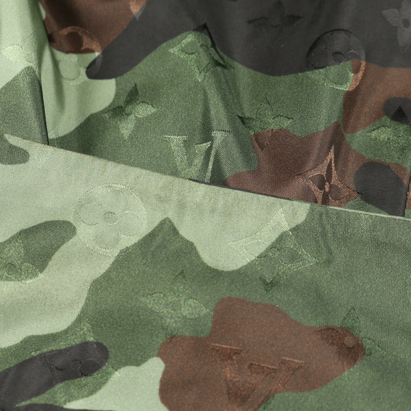 路易威登迷彩防風登山連帽衫尼龍綠棕黑#44 男款-7