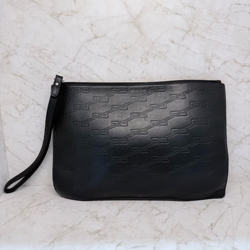 BALENCIAGA全皮斜紋滿版LOGO手拿包-0