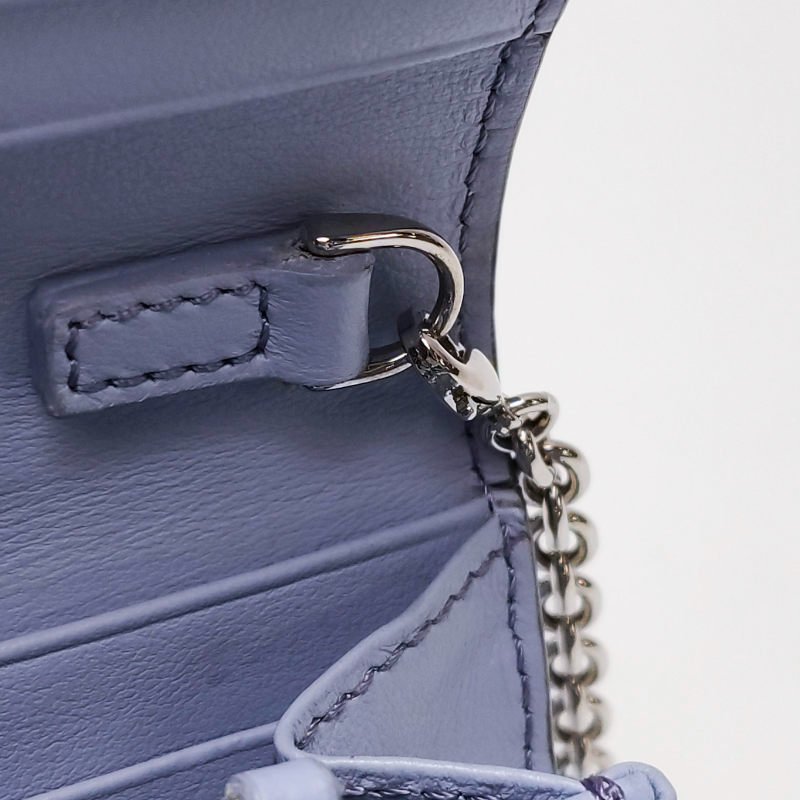 Fendi牛皮字母logo斜挎包單肩包-12