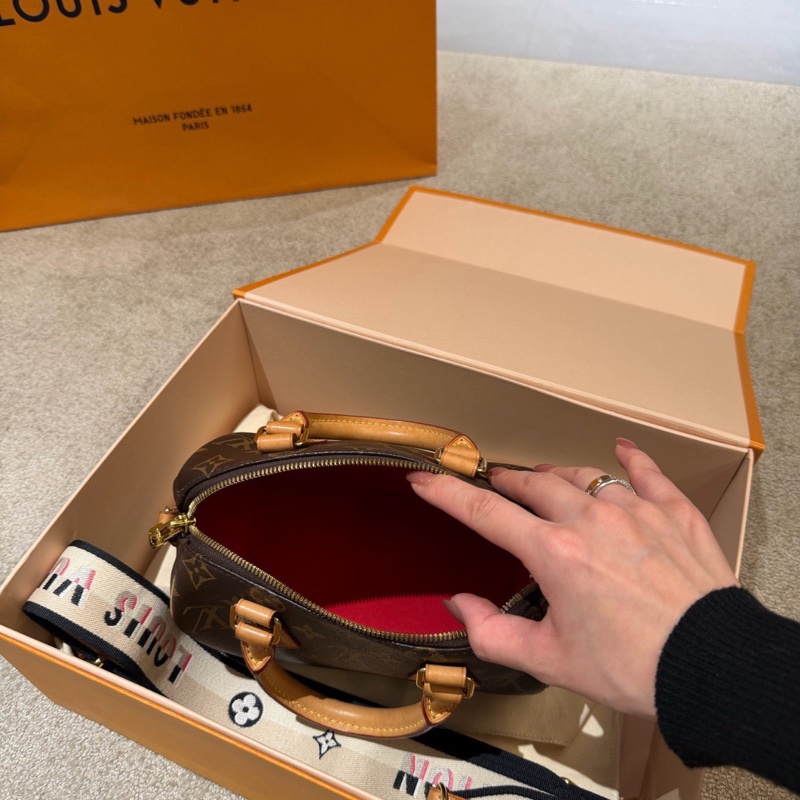 【✨99%新】LV speedy 20 經典老花手提斜挎包搭黑色肩帶芯片款-3