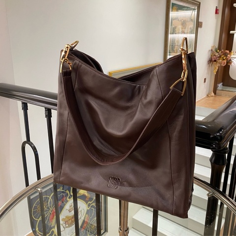 Loewe羅意威 咖啡色 羊皮單肩包