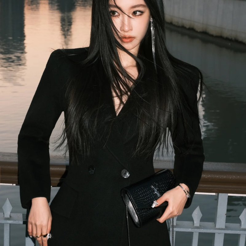 YSL 鱷魚壓紋信封鍊包 - 黑銀-8