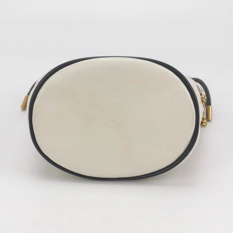 Gucci GG Marmont迷你牛皮V紋絎縫雙G標誌水桶包斜挎包單肩包-5