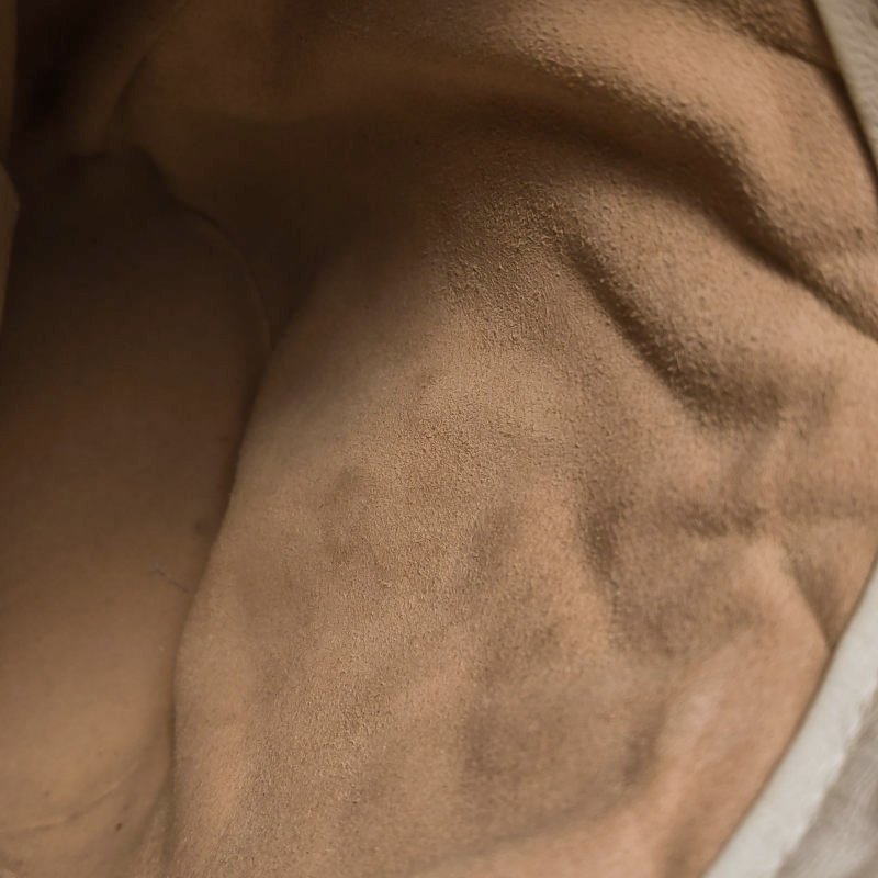 Gucci GG Marmont迷你牛皮V紋絎縫雙G標誌水桶包斜挎包單肩包-8