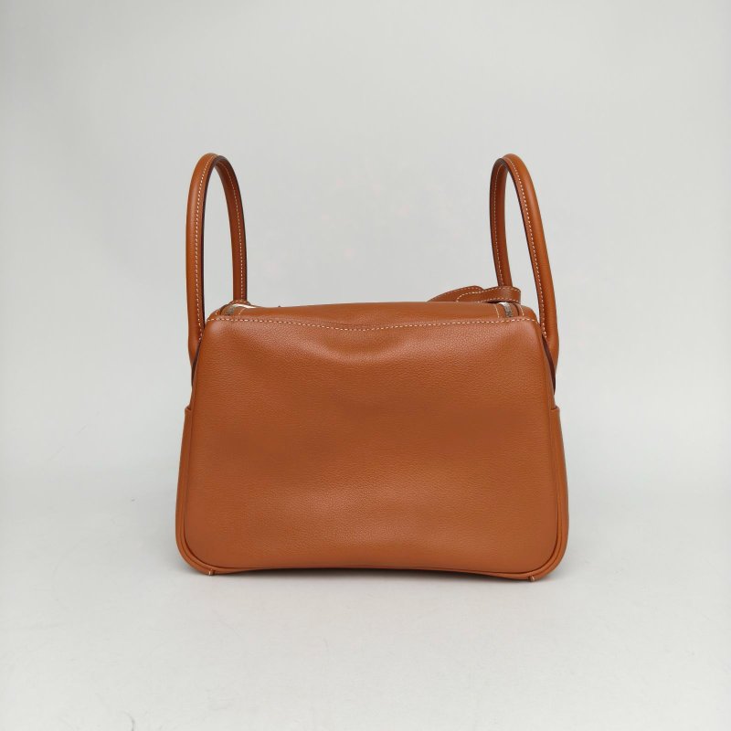HERMES Lindy2637金棕色EC皮Z刻銀扣肩背包-2
