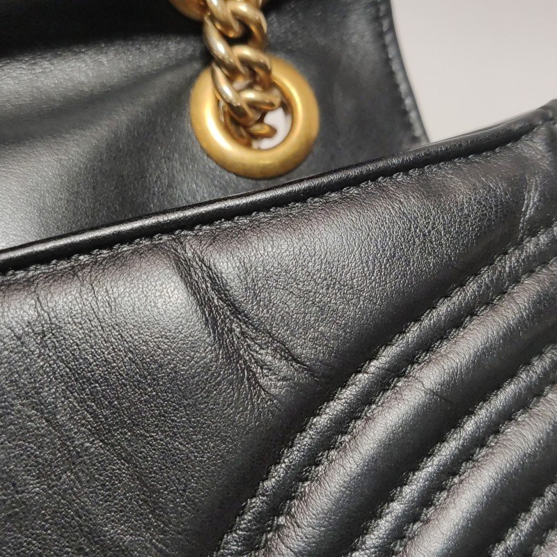 Gucci GG Marmont中號牛皮V紋絎縫雙G標誌口蓋包單肩包-20