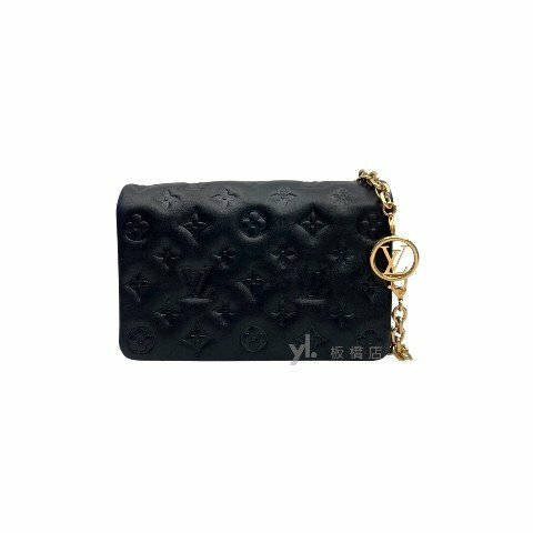 LV包包 Pochette Coussin黑羊皮壓紋雙層金鍊包 M82116