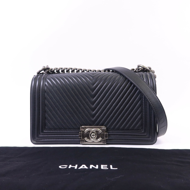 CHANEL 羊皮皮革Boy 25銀扣肩背袋-21