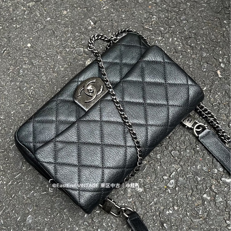 絕版款🈶購證❤️ 香奈兒 #黑銀 #cf25 雙鏈條 流浪 #鎖頭包-6