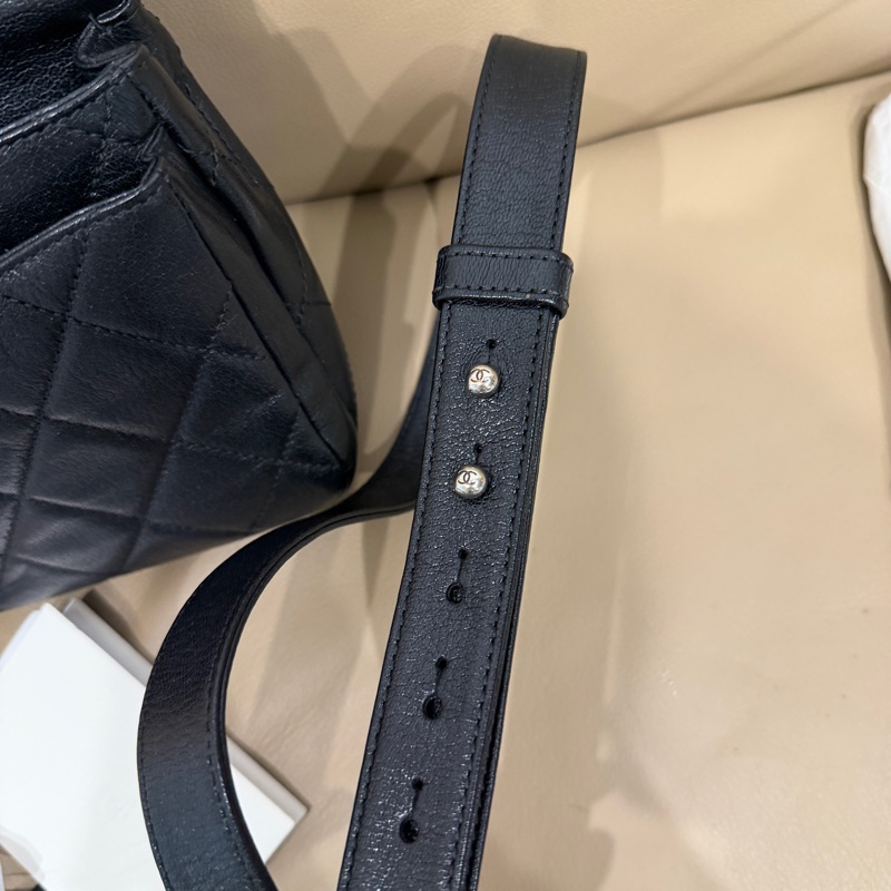 絕版款🈶購證❤️ 香奈兒 #黑銀 #cf25 雙鏈條 流浪 #鎖頭包-24