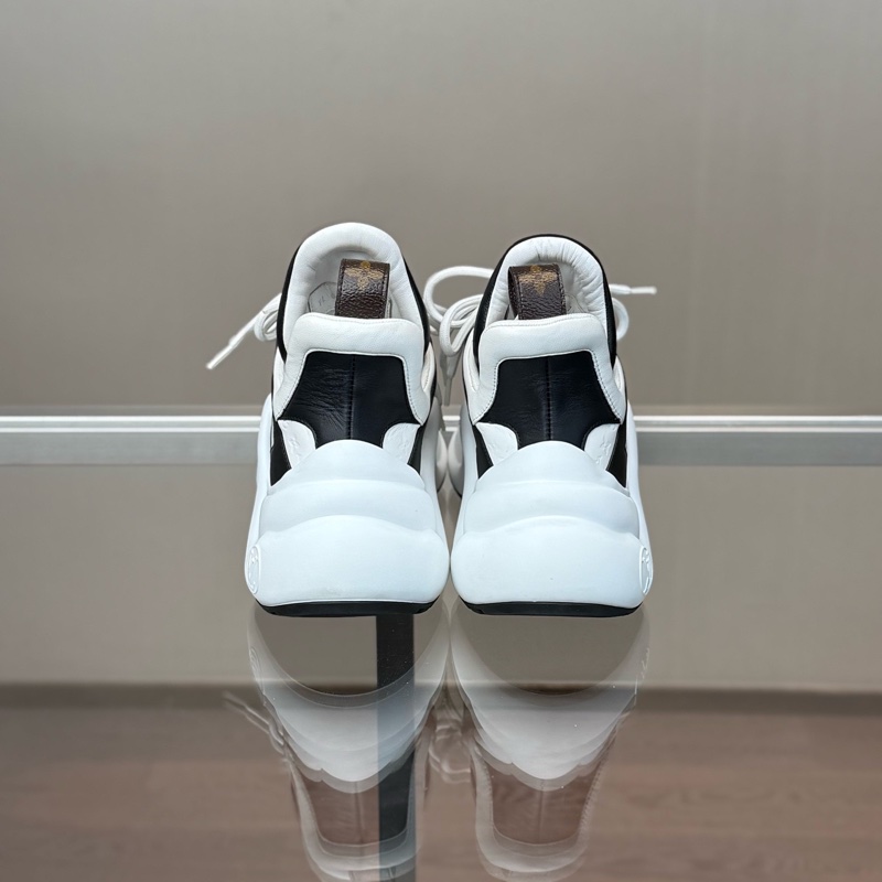 LOUIS VUITTON/路易威登  98新  LV Archlight 黑白浮雕滿印拱橋老爹鞋-3