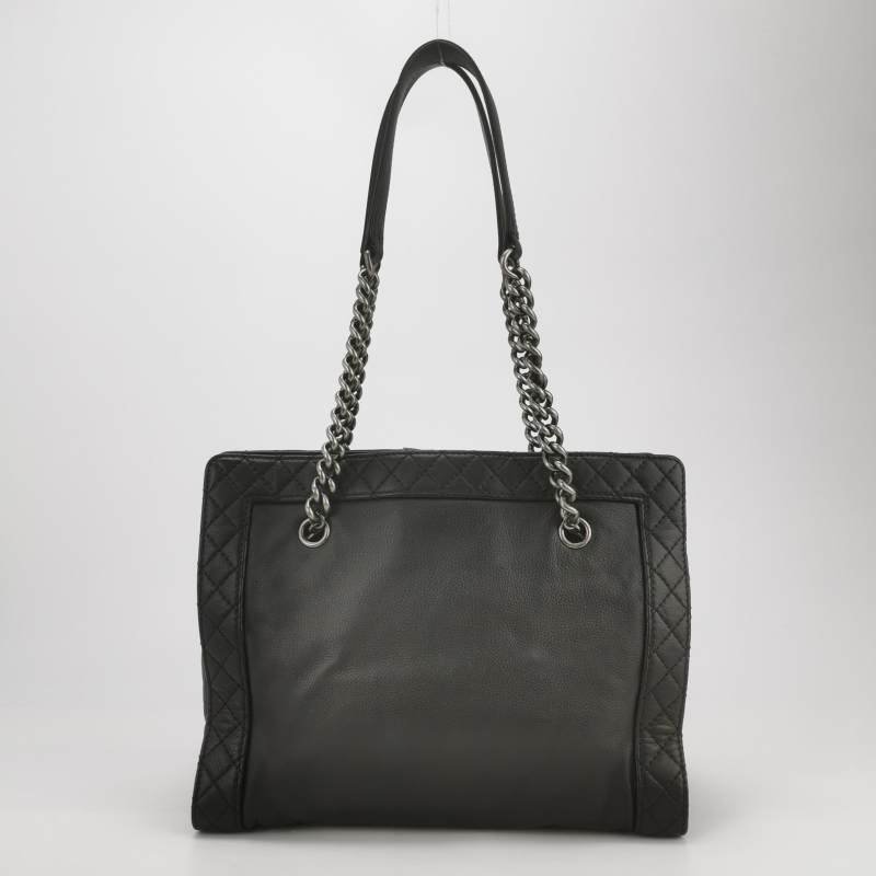 Chanel Boy Bag牛皮純色菱格絎縫方形雙C鎖扣單肩包-4