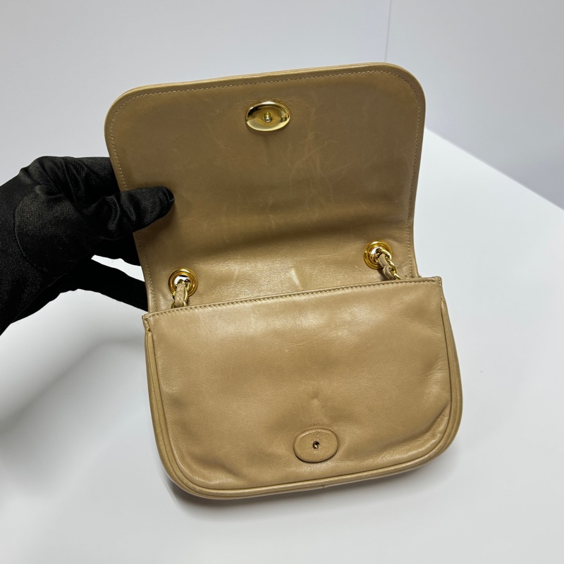 （甜甜價🥰） Chanel 香奈兒 經典羊皮 斜背包 專櫃17.3萬！-12