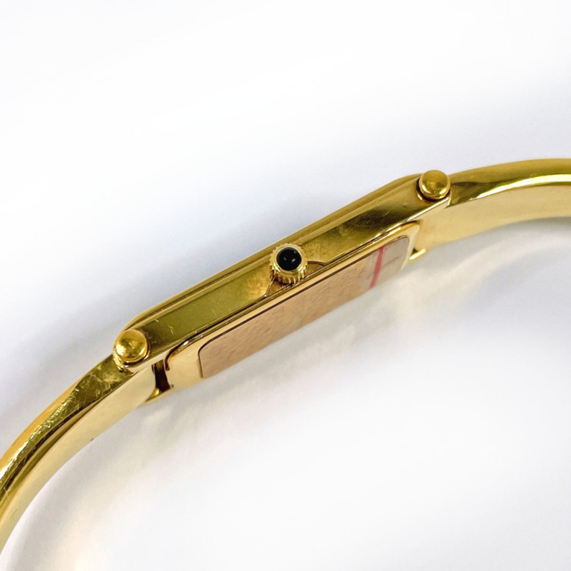 GUCCI 1500L 女士腕錶，不鏽鋼/不鏽鋼錶殼，金色錶帶，石英機芯，黑色錶盤-7